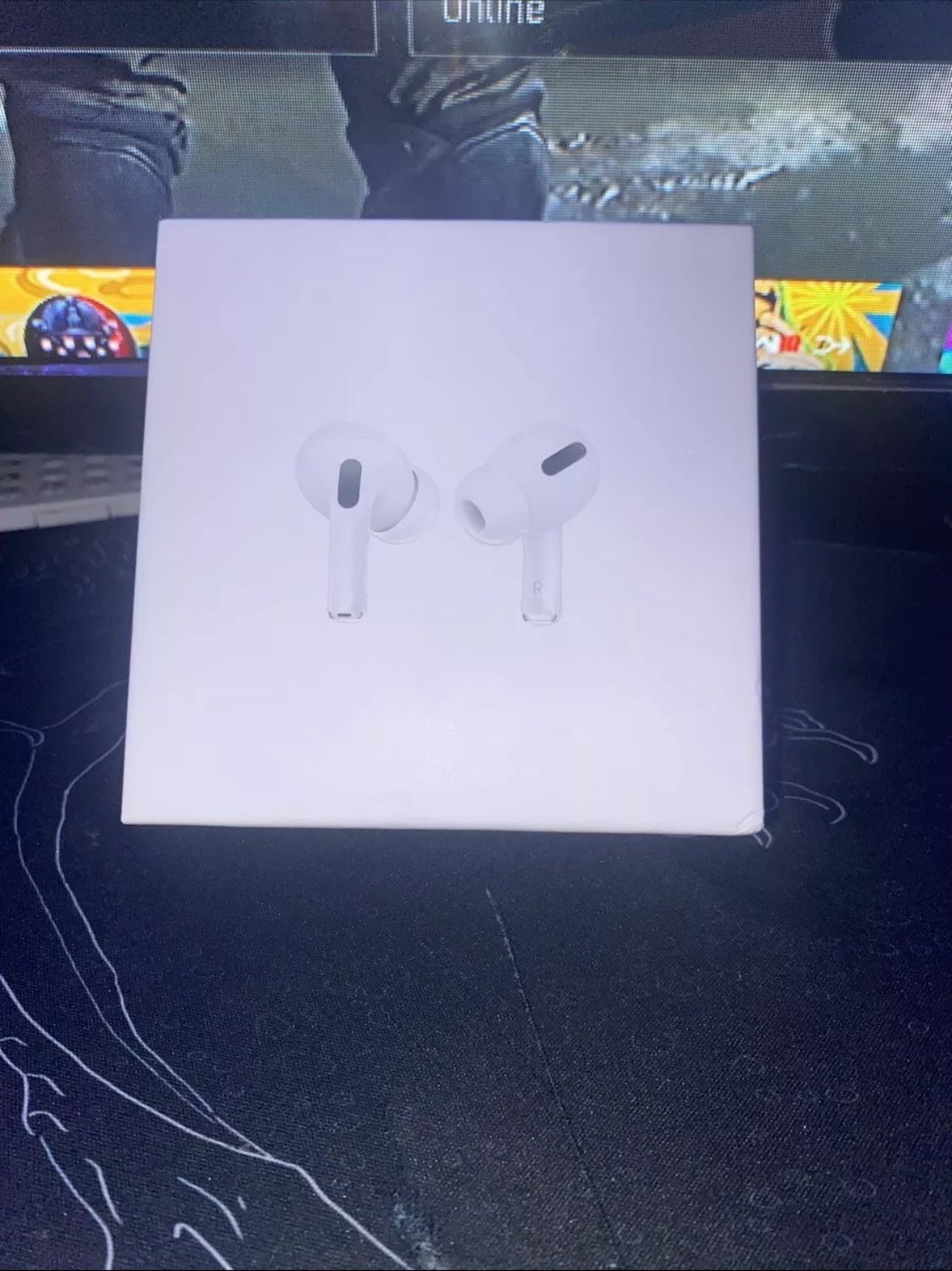 *Brand New* AirPods Pro 2nd Generation with MagSafe Wireless Charging Case-White