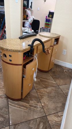 Desk for nail