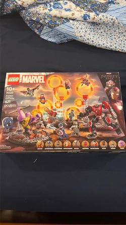 BRAND NEW MARVEL LEGO SET TRADING