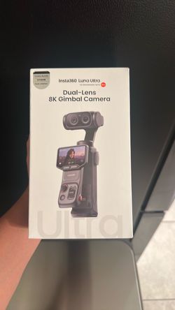 Insta360 Luna Ultra creator Combo