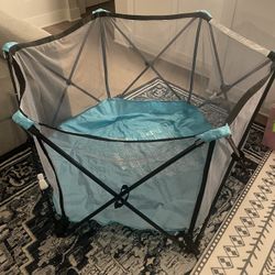 Regalo Playpen (Collapsible) 