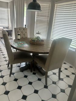 Table and 4 chairs