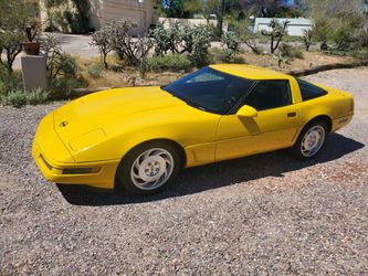 1996 yellow Chevrolet Corvette,  Automtic, 84, 832 miles
