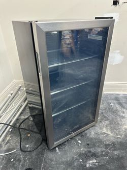 Arctic King Beverage Fridge & Cooler