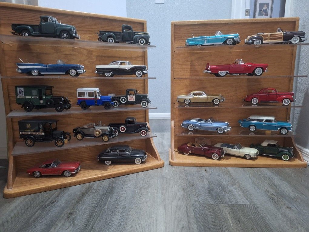 21 Danbury Mint 1:24 Scale Replicas Plus Display Case