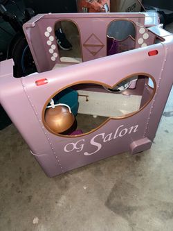 Our Generation OG Salon Playset