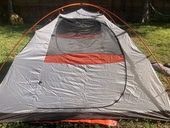 ALPS Mountaineering Lynx 4-Person Backpacking Tent