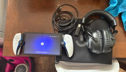Sony PlayStation Portal Remote Player for PS5 Console and Logitech G PRO X - headsets