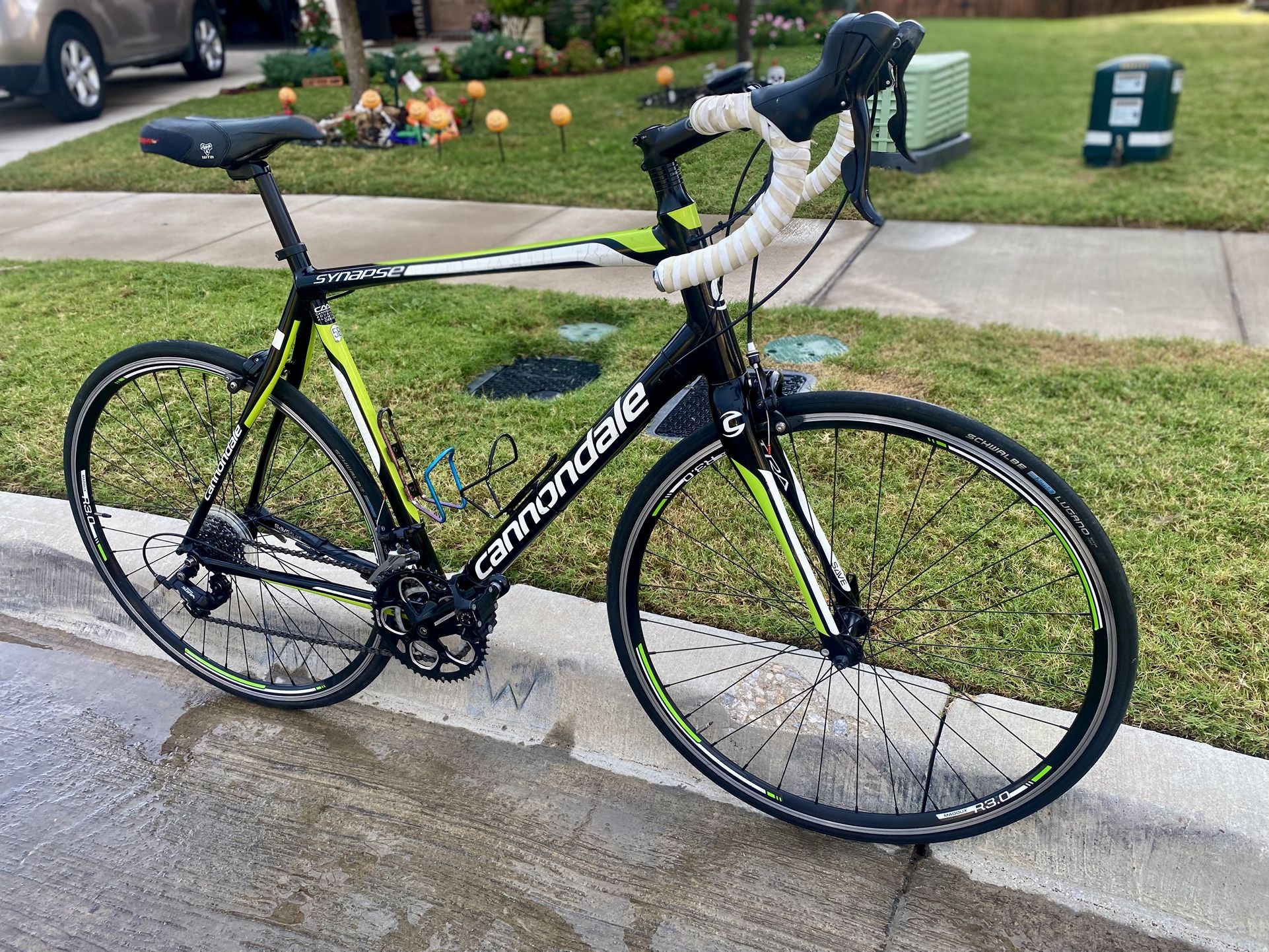 Cannondale Synapse Road Bike