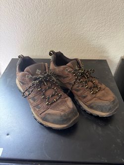 Columbia Low Hiking Shoes - 9.5 Men’s