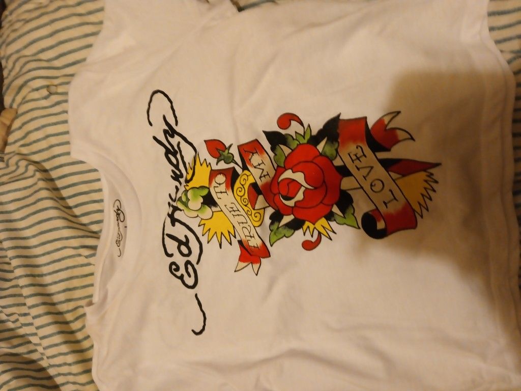 Ed Hardy t-shirt size large women