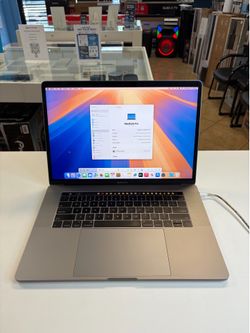 MacBook Pro 15inch Touchbar i9-16-512 in Excellent condition