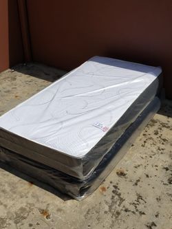 NEW TWIN-SIZE MATTRESS & BOX SPRING - 2PC