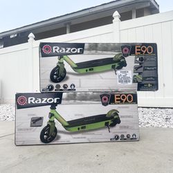 Razor Black Label E90 Electric Scooter