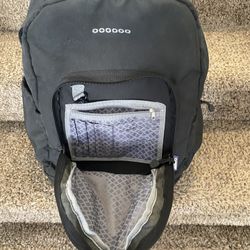 J World New York Sunrise Rolling Backpack