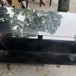 FREE TV Stand 