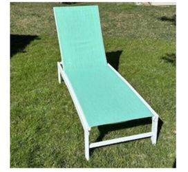 1-Piece Outdoor Chaise Lounge with 6-Position Adjustable Backrest Metal Patio Lounge Chair in Greige