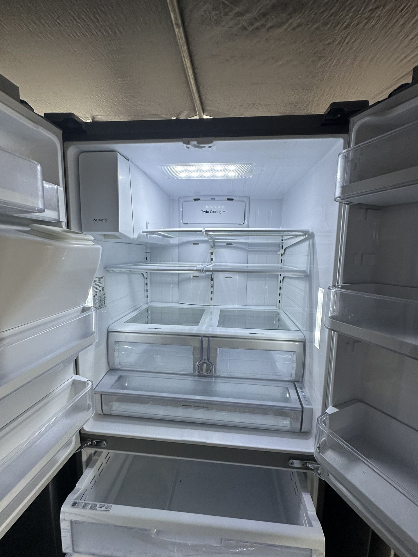 Samsung French Door Stainless Steel Fridge We Deliver And Install🚚👨🏻‍🔧