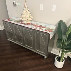 Modern 4-Door Sideboard Cabinet