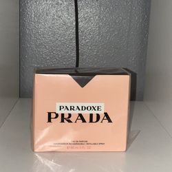 Paradoxe Prada