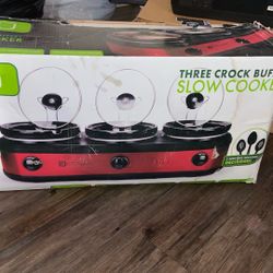 TRU 3 Crocks Slow Cooker