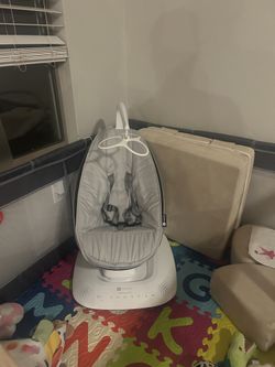 Mamaroo swing