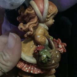 Excellent 6-1/2" ANRI Sarah Kay Hand Carved Wood 'Yuletide Cheer' Figurine | Limited Edition | Italy