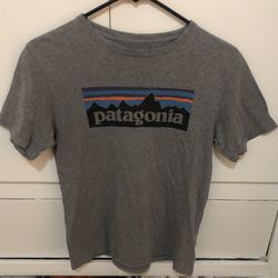 Patagonia Womens Size Small Shirt 