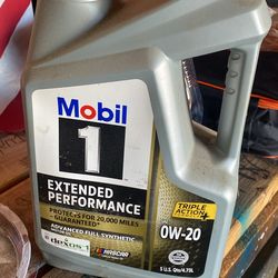 Mobil one Motor oil