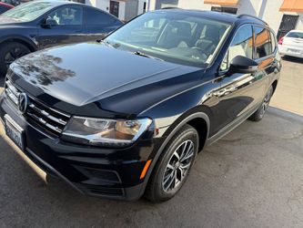 2019 Volkswagen Tiguan SE 4Motion AWD – Clean Title, 121k Miles – Black