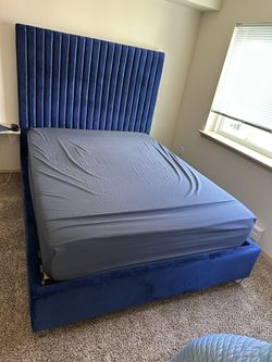 Casper queen size bed set