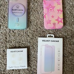 Velvet Caviar iPhone 15 Accessories Bundle
