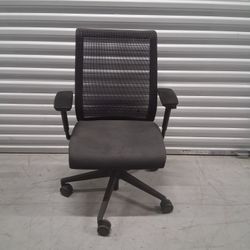 WORK CHAIR:3.1 FT TALL