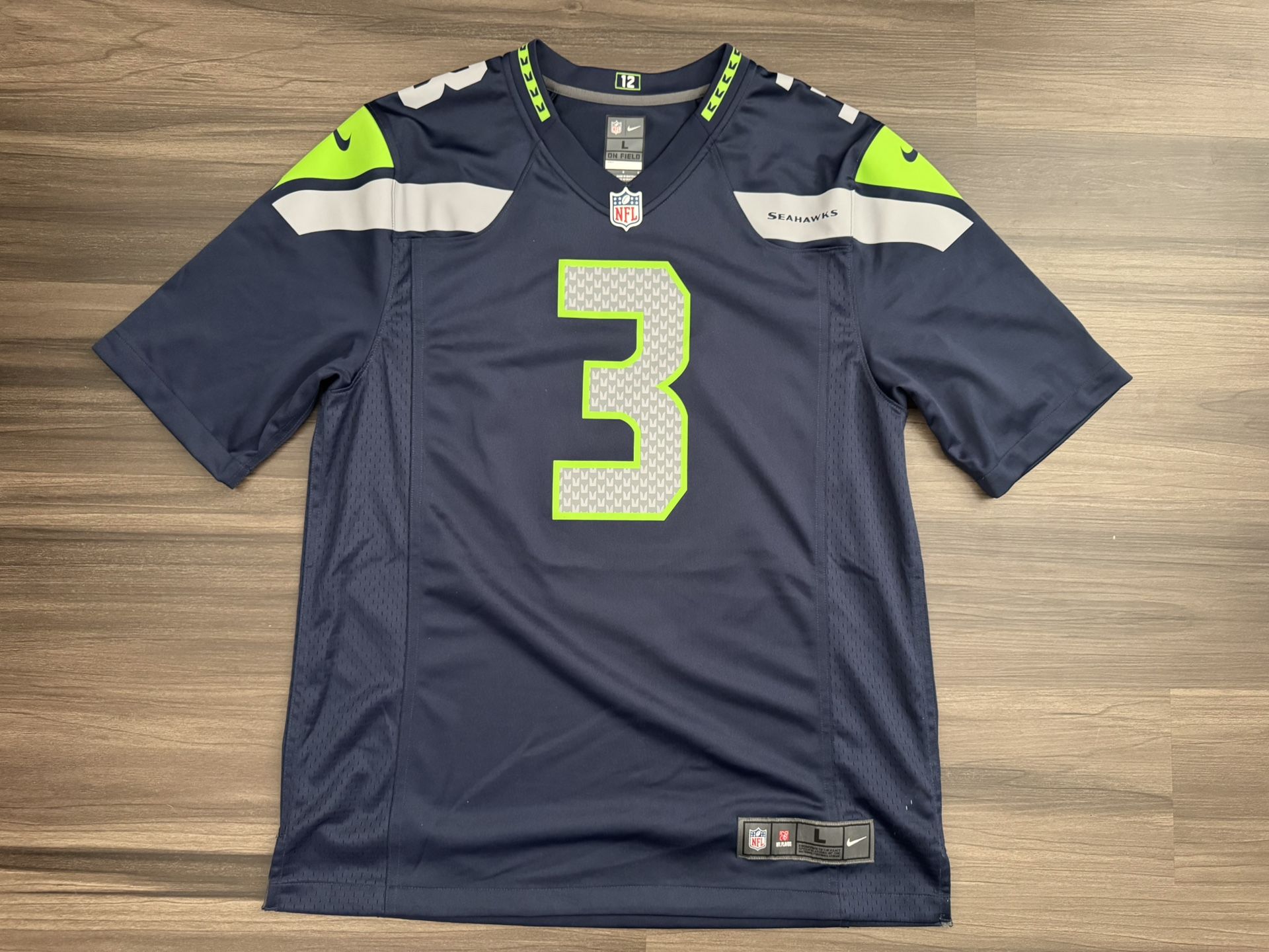 Nike Seattle Seahawks Russell Wilson #3 NFL On Field Football Jersey Men’s Large