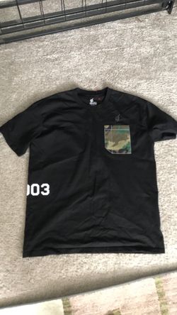 Black Graphic T-Shirt with Camo Pocket