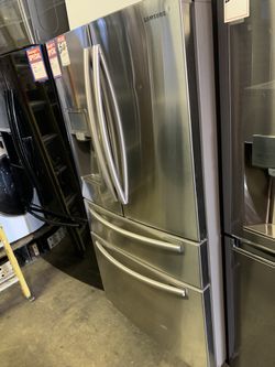 Samsung French 4 Door Refrigerator