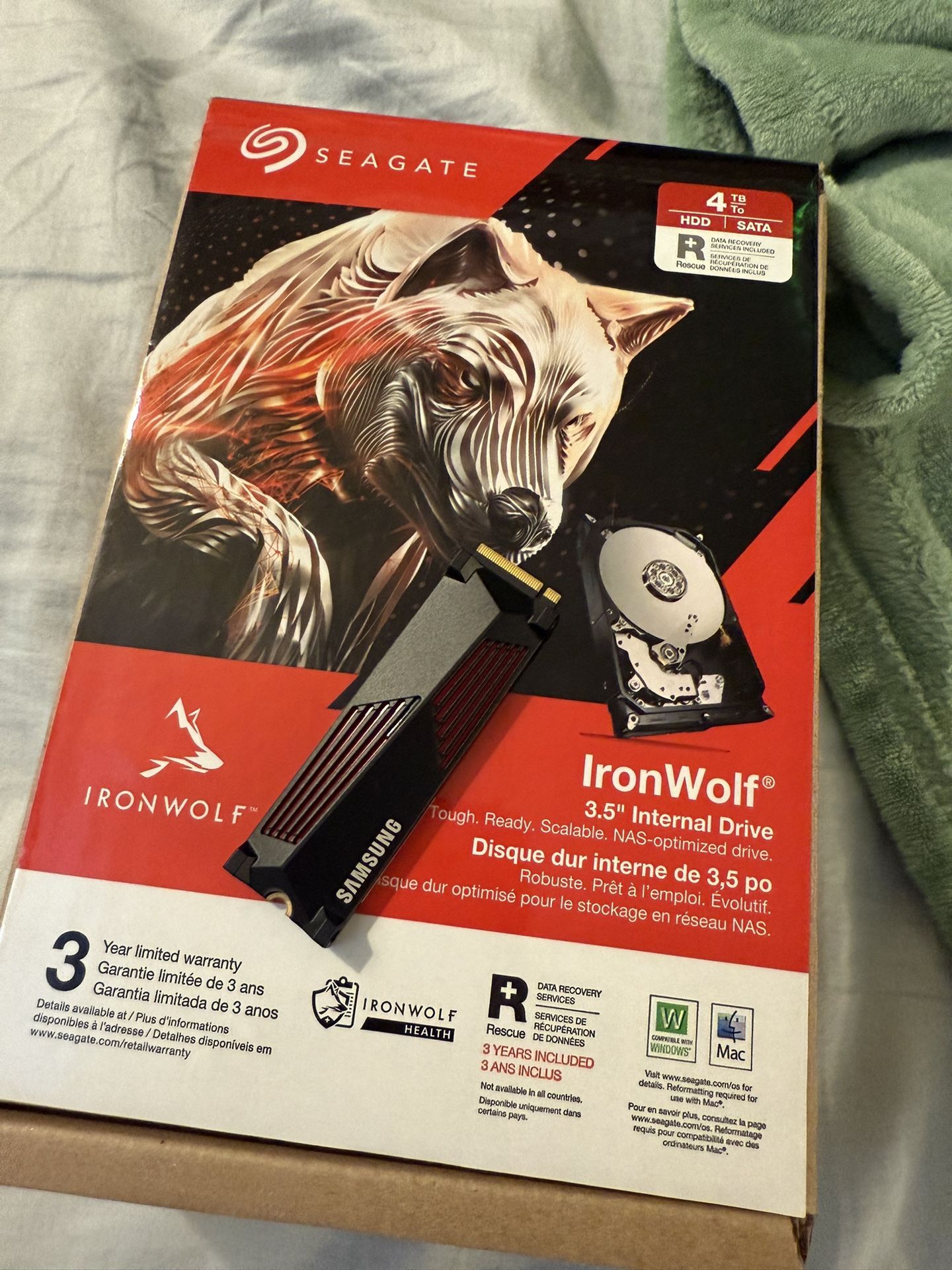 PC Storage - 1 X 4tb HDD 1 X 1tb SSD