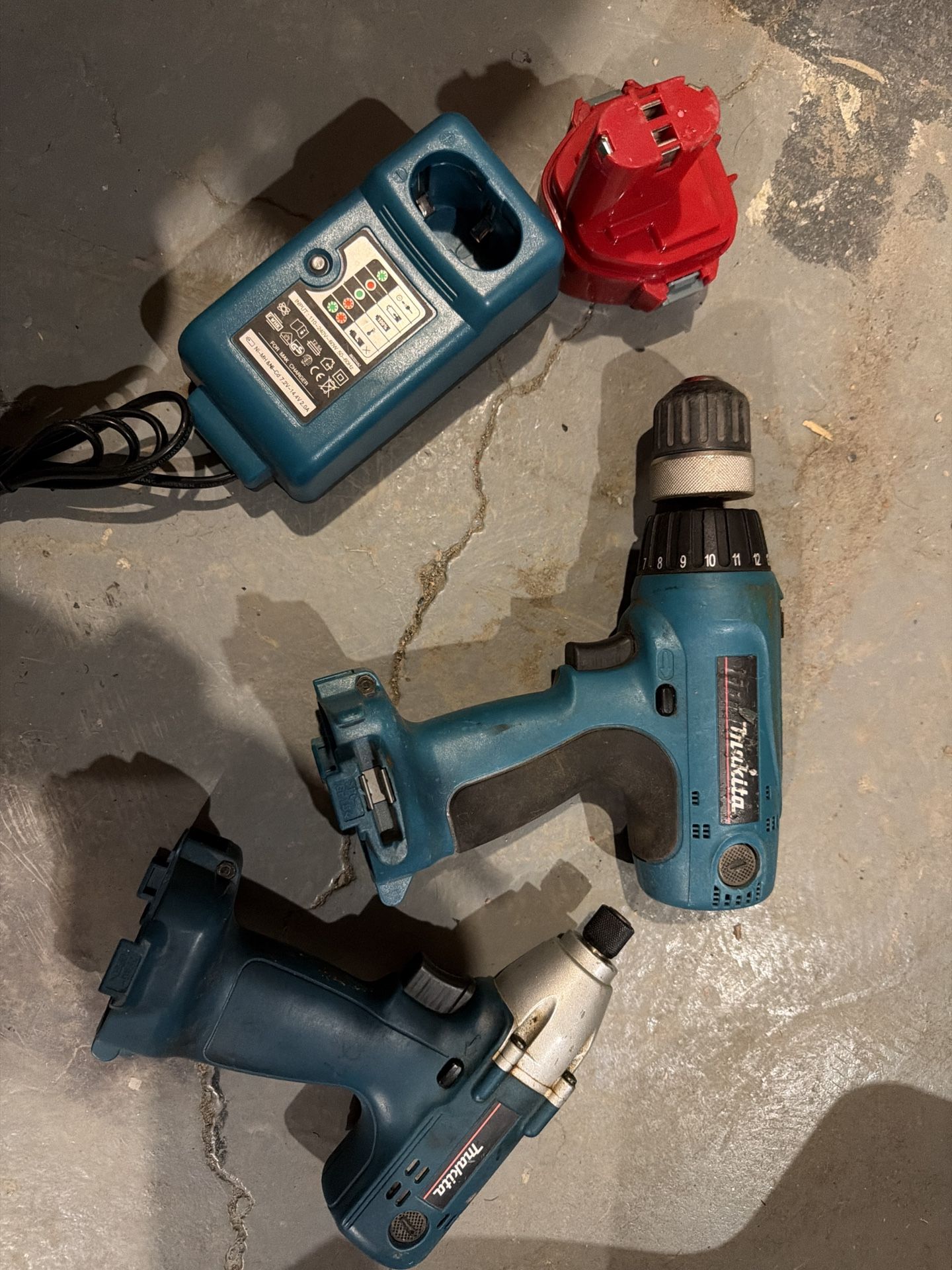 Makita 12V Cordless Drill & Impact Driver Set with Battery and Charger