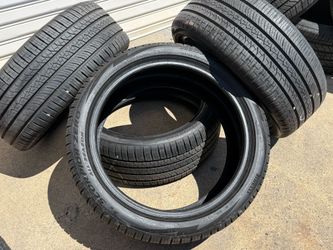 4x Pirelli Scorpion All Season TIres 255/40/20