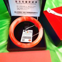 Beautiful bangle bracelet with certification + free gift