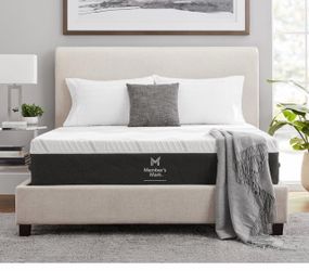 King size Member's Mark Hybrid Mattress