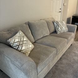 Corporate Lease Furniture Good Condition 