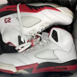 Air Jordan 5 Retro