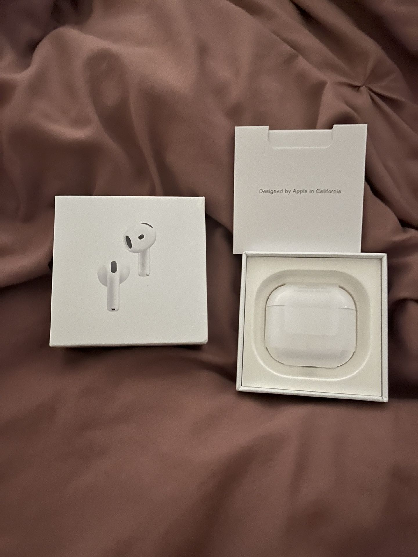 Apple AirPods Gen 4 ANC