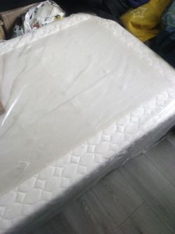 Cal King box spring and frame