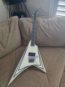 ESP Edwards E-ALEXI SCYTHE - White