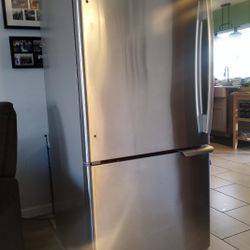 Amana Refrigerator, stainless steel