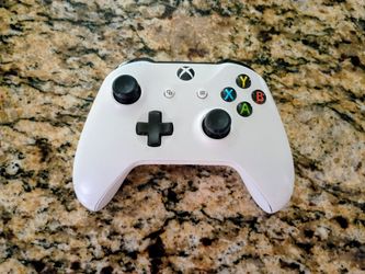 Xbox One controller