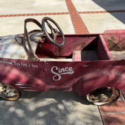 Pedal car
