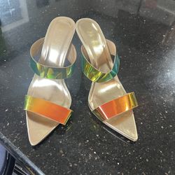 Beautiful Gold Party dress Heels sandals 